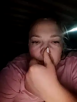 Kiss Eva online show from October 10, 2025, 9:59 pm