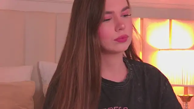 AshleyEvance online show from February 12, 2026, 4:12 am