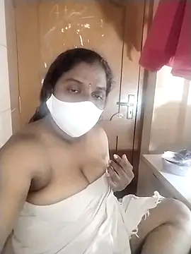 Snapshot of Megha_21 chatting on November 17, 2025, 5:28 pm Megha 21 online show from November 17, 2025, 5:28 pm