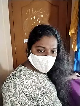 Snapshot of Megha_21 chatting on October 27, 2025, 5:30 am Megha 21 online show from October 27, 2025, 5:30 am