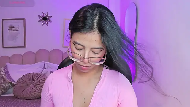 Snapshot of raven_stonee chatting on April 9, 2026, 11:44 pm raven stonee online show from April 9, 2026, 11:44 pm