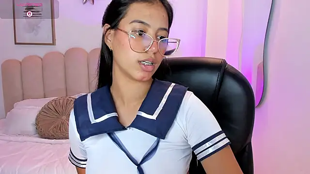 Snapshot of raven_stonee chatting on March 13, 2026, 11:43 pm raven stonee online show from March 13, 2026, 11:43 pm