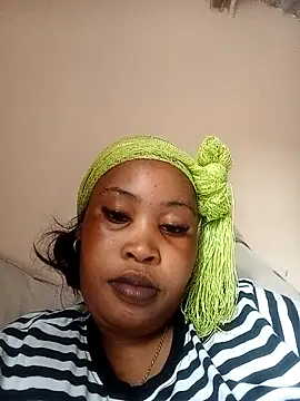 Snapshot of OCEANSQUITERXXX chatting on March 16, 2026, 7:45 am OCEANSQUITERXXX online show from March 16, 2026, 7:45 am