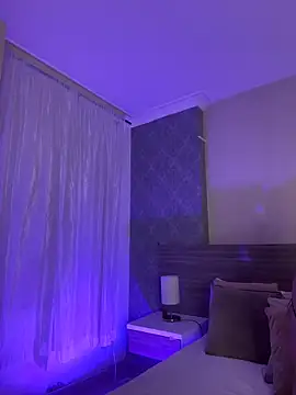 MiilaBlake online show from May 21, 2026, 7:44 pm