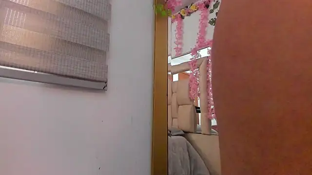 paulha miller online show from October 8, 2025, 12:17 pm