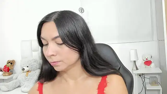Ms milarose online show from June 30, 2026, 2:33 am