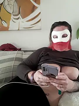 Snapshot of Trivia_magic chatting on March 11, 2026, 7:35 am Trivia magic online show from March 11, 2026, 7:35 am