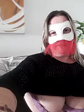 Snapshot of Trivia_magic chatting on March 6, 2026, 8:42 am Trivia magic online show from March 6, 2026, 8:42 am