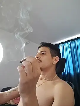 Juann-cock online show from May 20, 2026, 8:28 pm