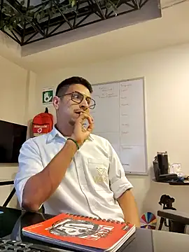 Snapshot of Juann-cock chatting on November 21, 2025, 10:53 pm Juann-cock online show from November 21, 2025, 10:53 pm