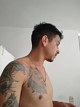 Juann-cock online show from May 12, 2026, 7:09 pm