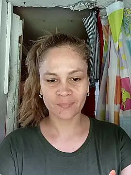 Chica fuego online show from October 12, 2025, 7:04 pm