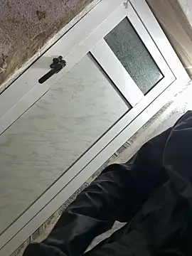 monster20cm online show from March 11, 2026, 3:50 pm