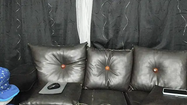 Snapshot of lalau809 chatting on November 28, 2025, 12:44 am lalau809 online show from November 28, 2025, 12:44 am