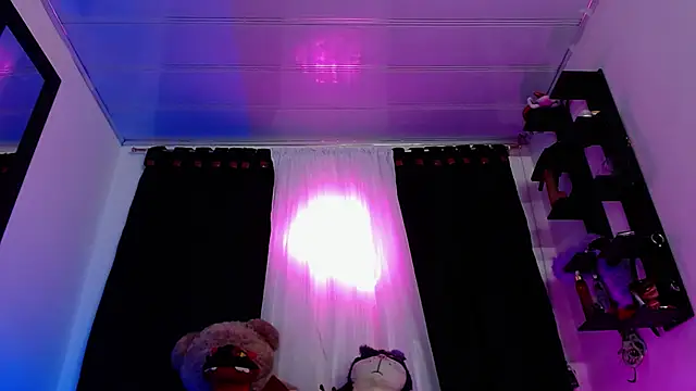 Snapshot of valerii_fox_69 chatting on May 22, 2026, 3:37 am valerii fox 69 online show from May 22, 2026, 3:37 am