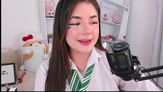 dolce antonellaa online show from February 12, 2026, 3:06 am