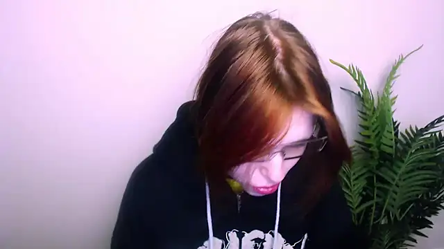 GuessMe    online show from December 21, 2025, 4:58 am