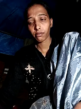 Snapshot of Pinki_thakur_1 chatting on November 6, 2025, 6:23 pm Pinki thakur 1 online show from November 6, 2025, 6:23 pm