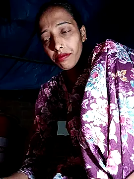 Snapshot of Pinki_thakur_1 chatting on November 10, 2025, 7:41 pm Pinki thakur 1 online show from November 10, 2025, 7:41 pm