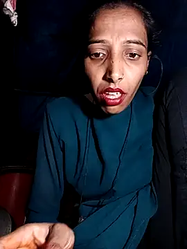 Snapshot of Pinki_thakur_1 chatting on November 19, 2025, 6:08 pm Pinki thakur 1 online show from November 19, 2025, 6:08 pm