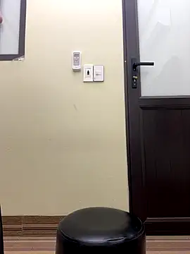 Snapshot of Sury-babi chatting on December 5, 2025, 2:00 am Sury-babi online show from December 5, 2025, 2:00 am