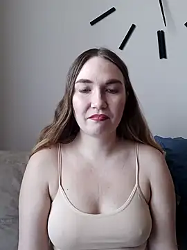 KisaVixen online show from March 14, 2026, 12:33 pm