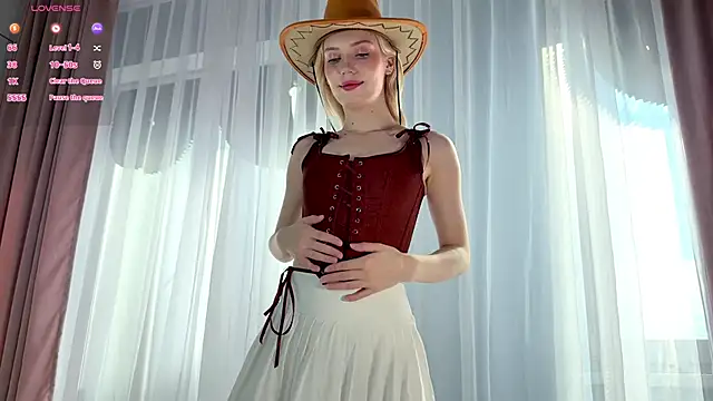 Snapshot of GlaydsLeveto chatting on April 10, 2026, 4:52 am GlaydsLeveto online show from April 10, 2026, 4:52 am