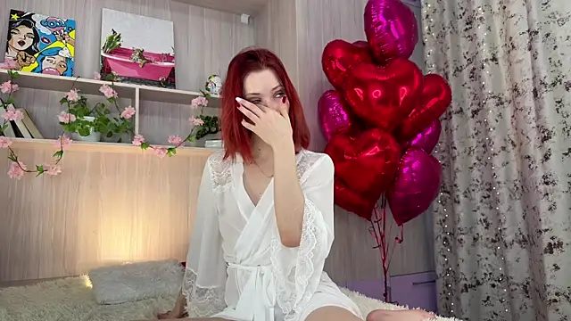 GlaydsLeveto online show from November 19, 2025, 4:12 am