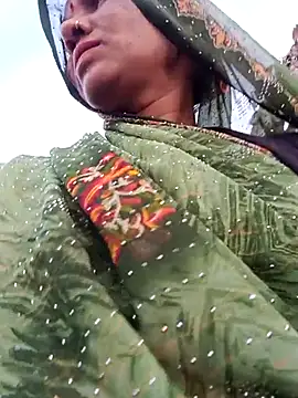 Snapshot of Rubi12A chatting on December 15, 2025, 11:16 am Rubi12A online show from December 15, 2025, 11:16 am