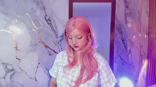 Suxan White  online show from September 9, 2025, 12:25 pm