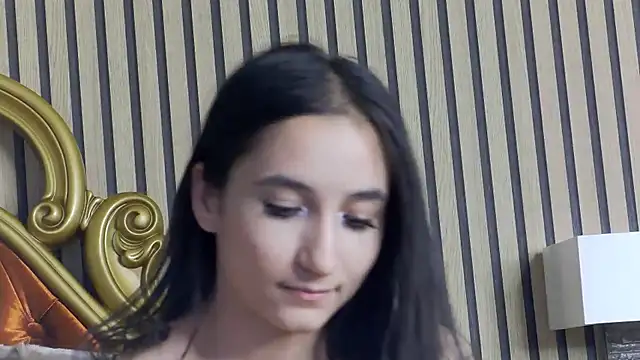 CarolinaBlair online show from May 14, 2026, 3:42 pm