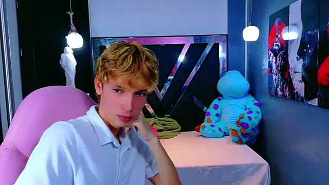 park jimin1 online show from November 4, 2025, 12:09 pm