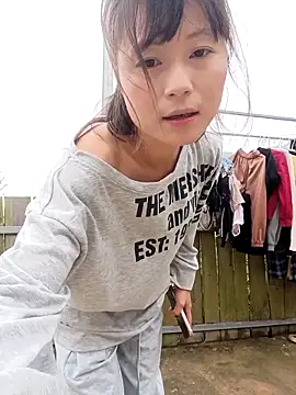 Snapshot of linda_bae00 chatting on March 14, 2026, 12:38 am linda bae00 online show from March 14, 2026, 12:38 am