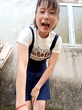 Snapshot of linda_bae00 chatting on March 30, 2026, 12:45 am linda bae00 online show from March 30, 2026, 12:45 am