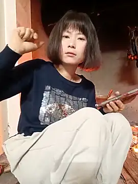 Snapshot of linda_bae00 chatting on March 15, 2026, 12:39 am linda bae00 online show from March 15, 2026, 12:39 am