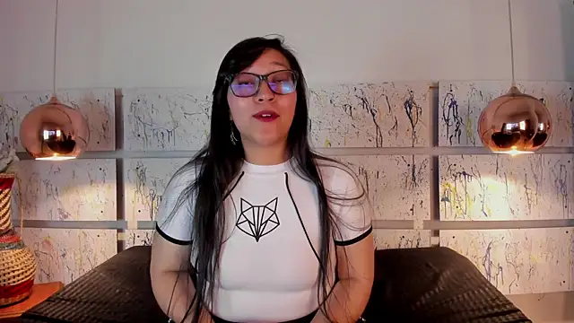 Snapshot of Skye_bluee_ chatting on September 12, 2025, 3:28 am Skye bluee online show from September 12, 2025, 3:28 am