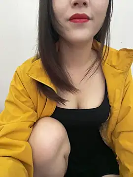 Snapshot of Dieknr chatting on October 23, 2025, 1:37 am Dieknr online show from October 23, 2025, 1:37 am