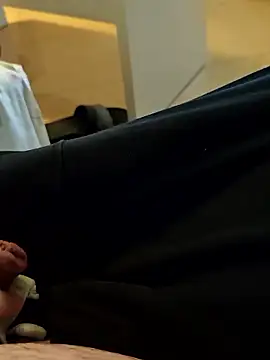 Snapshot of t-dog26 chatting on January 18, 2026, 3:32 am t-dog26 online show from January 18, 2026, 3:32 am