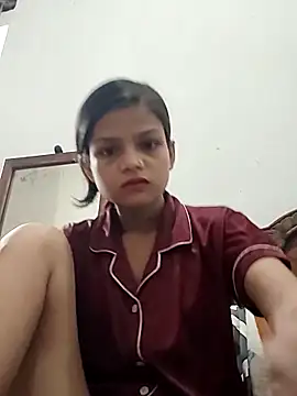 Komal0099 online show from September 10, 2025, 3:05 am