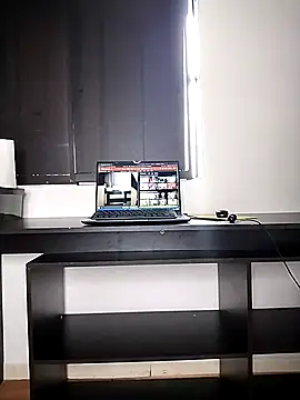 Snapshot of AikoKimura chatting on February 25, 2026, 6:41 pm AikoKimura online show from February 25, 2026, 6:41 pm