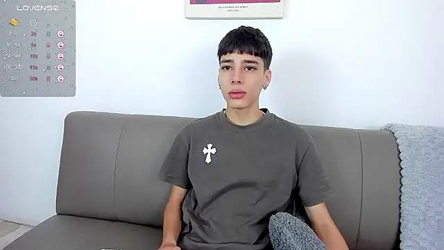 Snapshot of oblivion_deku chatting on January 14, 2026, 1:48 pm oblivion deku online show from January 14, 2026, 1:48 pm