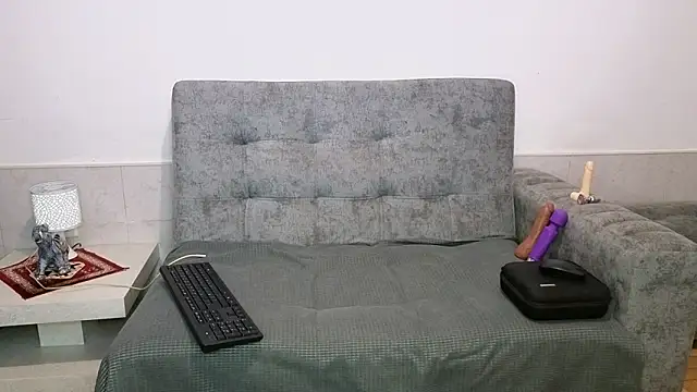 Snapshot of adahira08 chatting on October 22, 2025, 3:28 am adahira08 online show from October 22, 2025, 3:28 am