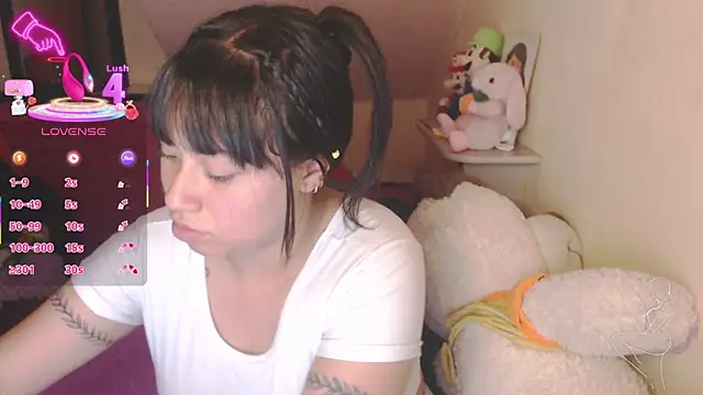 Snapshot of catalina_saenz19 chatting on November 6, 2025, 2:59 am catalina saenz19 online show from November 6, 2025, 2:59 am