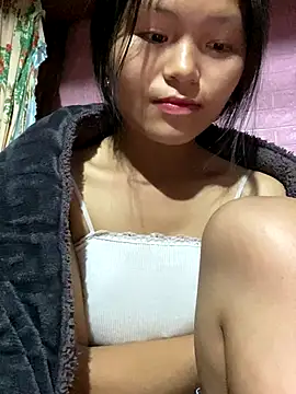 milo bae online show from December 17, 2025, 3:11 am