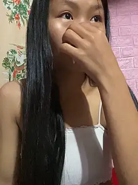 Snapshot of milo_bae chatting on October 9, 2025, 10:43 pm milo bae online show from October 9, 2025, 10:43 pm