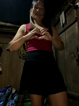 Snapshot of phungtiti chatting on September 15, 2025, 3:56 pm phungtiti online show from September 15, 2025, 3:56 pm