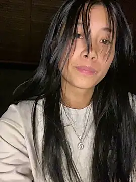 Snapshot of EmLy02 chatting on October 16, 2025, 2:03 pm EmLy02 online show from October 16, 2025, 2:03 pm