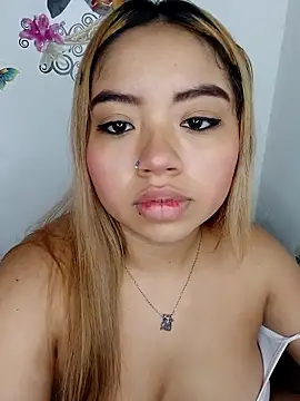 Emily  Hott online show from February 12, 2026, 3:45 pm