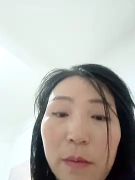 Snapshot of lingling5200 chatting on October 13, 2025, 3:46 pm lingling5200 online show from October 13, 2025, 3:46 pm