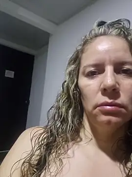 Nina vallon online show from November 29, 2025, 10:26 am